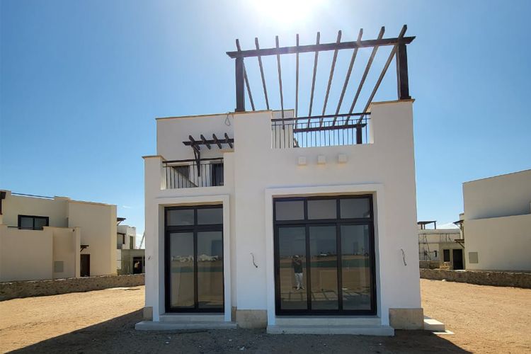 4 BR Villa with lagoon view in Cyan - 10